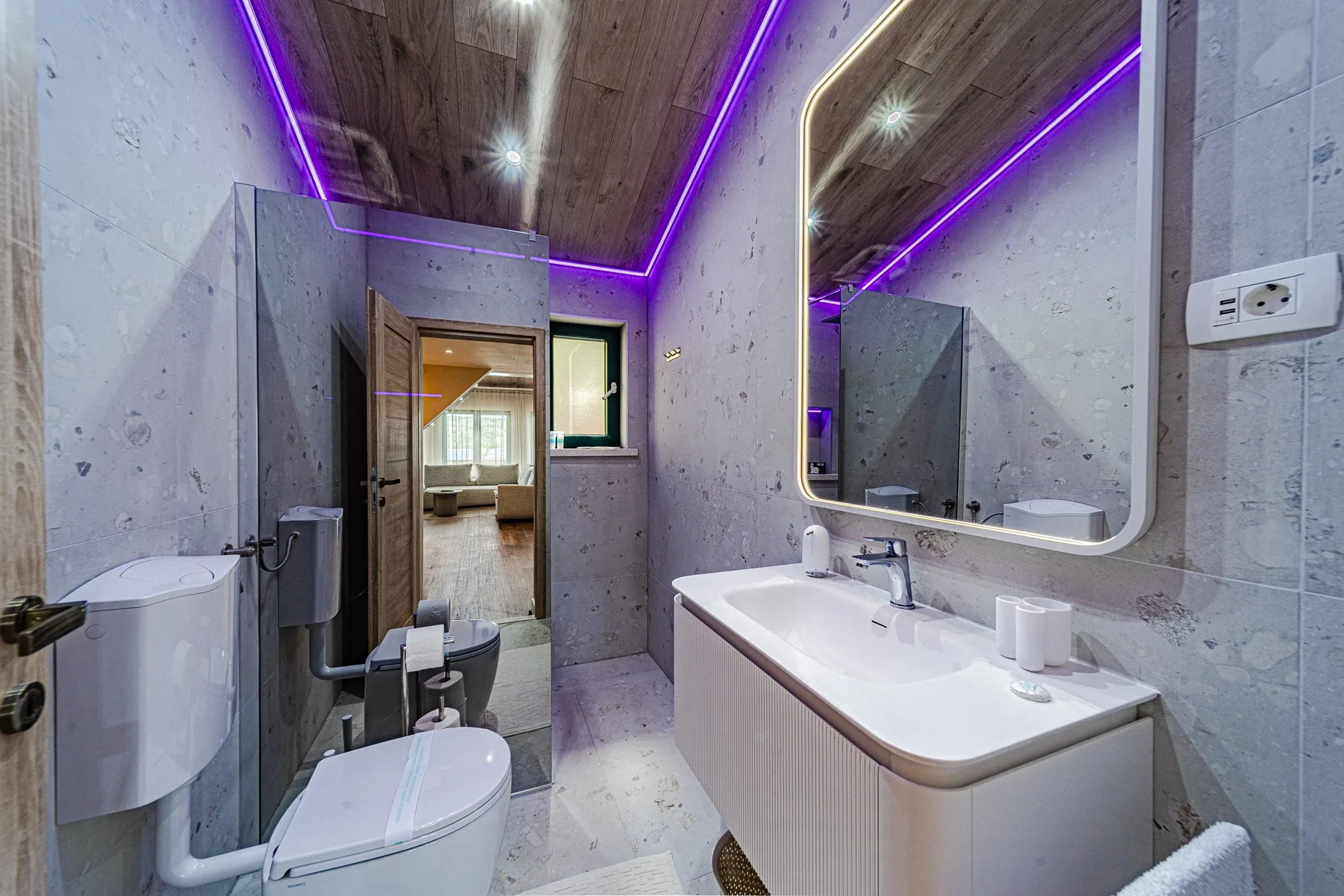 Villa Anita bathroom